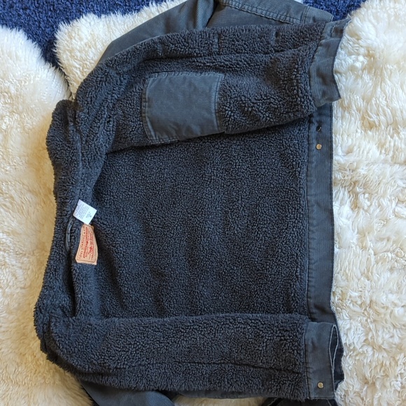 Levi's Sherpa Trucker Jacket - Picture 11 of 16